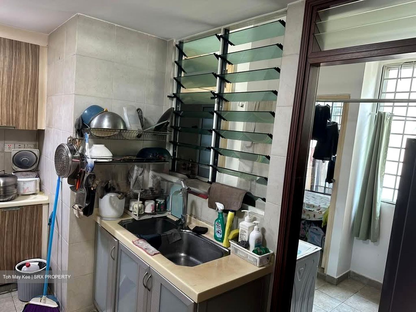 Woodgrove Condominium (D25), Condominium #562110671